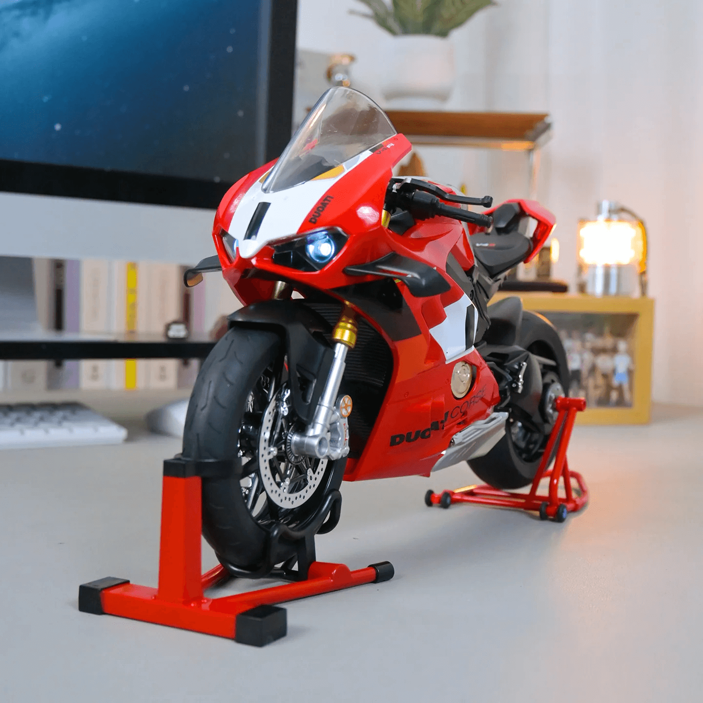 1:6 Scale Racing Motorcycle Die-Cast Model with Display Stand – Collector’s Edition